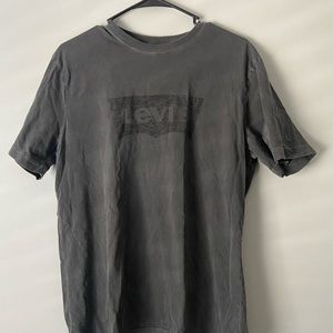 Men’s Levi’s T-Shirt